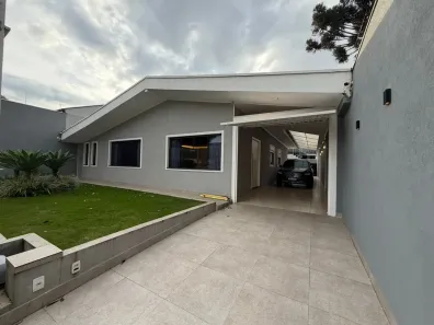 Casa com 3 Quartos à venda, 350m² no Boqueirão, Curitiba