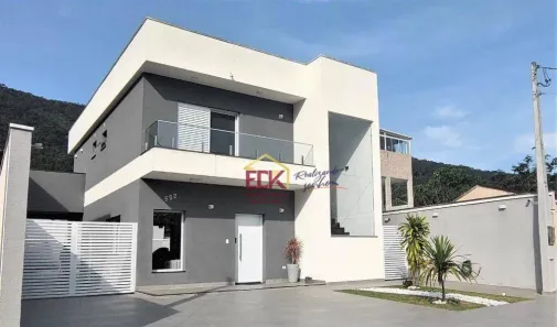 Casa de Condomínio com 3 Quartos à venda, 230m² no Mar Verde II, Caraguatatuba