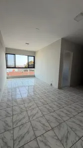 Apartamento com 3 Quartos para alugar, 80m² no Cohama, São Luís