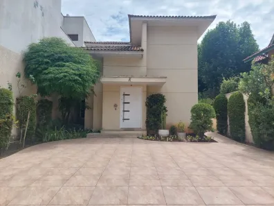 Sobrado com 3 Quartos para alugar, 230m² no Horto Florestal, São Paulo