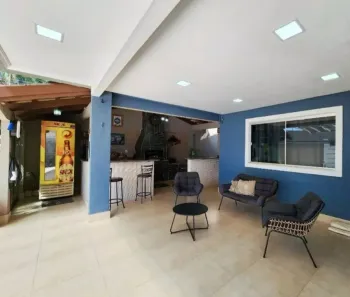 Sobrado com 4 Quartos à venda, 290m² no Parque Anhanguera, Goiânia