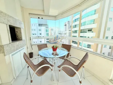 Apartamento com 3 Quartos para alugar, 110m² no Centro, Balneário Camboriú