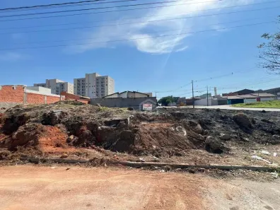 Lote/Terreno à venda, 160m² no Jardim Imperador, Salto