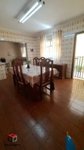 Sobrado com 5 Quartos à venda, 263m² no Jardim Teles de Menezes, Santo André