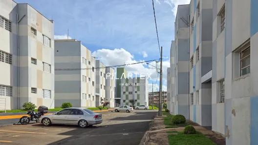 Apartamento com 2 Quartos à venda, 52m² no Jardim Strass, Londrina