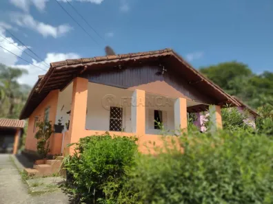 Fazenda/Sítio com 3 Quartos à venda, 1500m² no Freitas, São José dos Campos