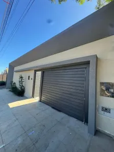 Casa com 4 Quartos à venda, 180m² no Vila Carlota, Campo Grande