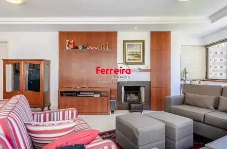 Apartamento com 3 Quartos para alugar, 132m² no Petrópolis, Porto Alegre