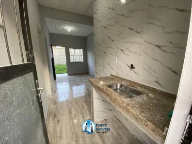 Casa com 2 Quartos para alugar, 65m² no Saracuruna, Duque de Caxias