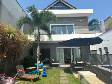 Casa de Condomínio com 3 Quartos à venda, 400m² no Guaratiba, Rio de Janeiro