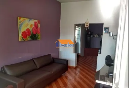 Ponto Comercial com 3 Quartos à venda, 250m² no Sagrada Família, Belo Horizonte