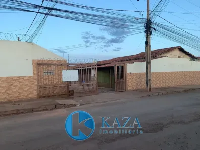 Casa de Condomínio com 2 Quartos à venda, 115m² no Setor de Chácaras Anhangüera C, Valparaíso de Goiás