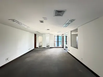 Sala Comercial à venda, 439m² no Funcionários, Belo Horizonte