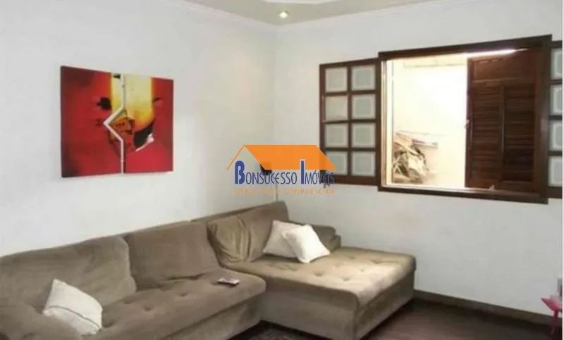 Casa com 5 quartos — Planalto, Belo Horizonte