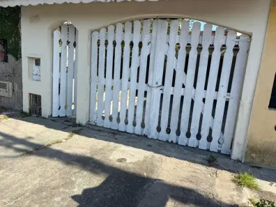 Casa com 2 Quartos para alugar, 150m² no , Mongaguá