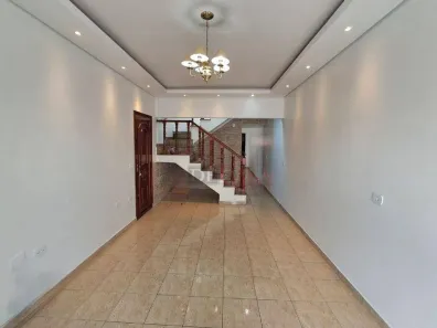 Sobrado com 3 Quartos à venda, 178m² no Jardim Brasília (Zona Leste), São Paulo