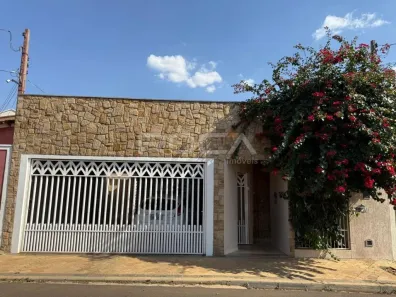 Casa com 3 Quartos à venda, 211m² no Vila Faria, São Carlos