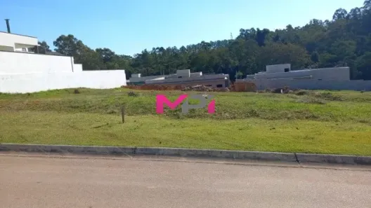 Lote/Terreno à venda, 800m² no Medeiros, Jundiaí