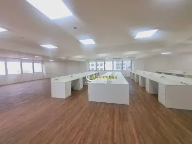 Sala Comercial para alugar, 204m² no Cidade Monções, São Paulo