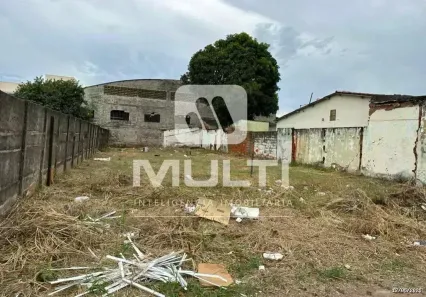 Lote/Terreno com 1 Quarto à venda, 475m² no Nossa Senhora Aparecida, Uberlândia