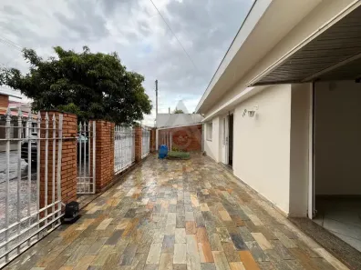 Casa com 3 Quartos para alugar, 130m² no Jardim Chapadão, Campinas