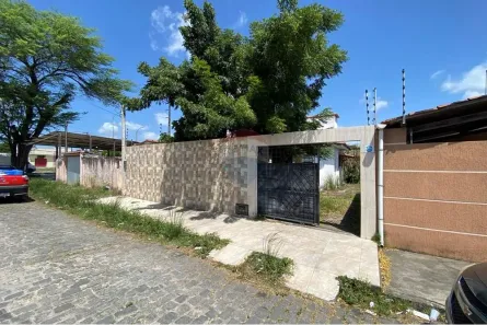 Casa com 2 Quartos para alugar, 70m² no Vida Nova, Parnamirim