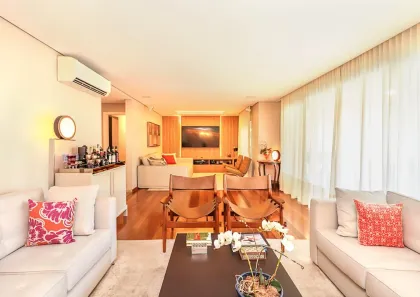 Apartamento com 3 Quartos à venda, 226m² no Vila Nova Conceição, São Paulo