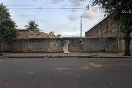 Lote/Terreno à venda, 330m² no Parque São Geraldo, Uberaba
