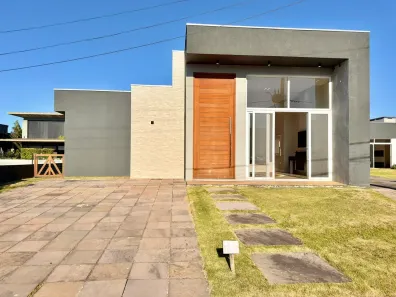 Casa de Condomínio com 3 Quartos à venda, 220m² no Capão da Canoa, Capão da Canoa