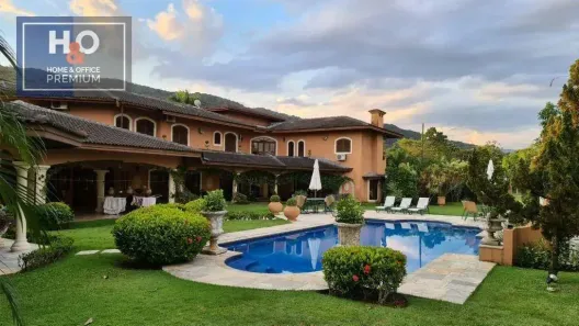 Casa de Condomínio com 5 Quartos à venda, 676m² no Jardim Acapulco, Guarujá