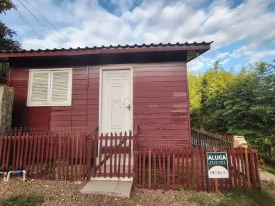 Casa com 2 Quartos para alugar, 50m² no Getúlio Vargas, Bagé