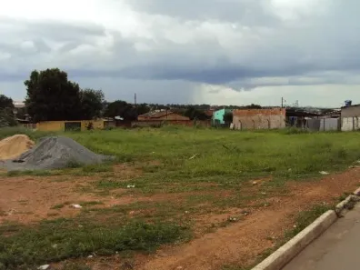 para alugar, 730m² no Parque Veiga Jardim, Aparecida de Goiânia