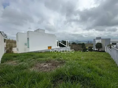 Lote/Terreno à venda, 450m² no Condomínio Residencial Jaguary, São José dos Campos