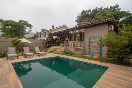 Casa com 2 Quartos para alugar, 280m² no Vila Tramontano, São Paulo