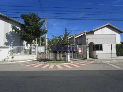 Casa de Condomínio com 2 Quartos à venda, 74m² no Capela, Vinhedo