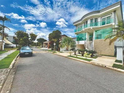 Casa com 5 Quartos à venda, 361m² no São Paulo II, Cotia