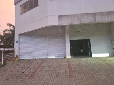 Ponto Comercial para alugar, 95m² no Industrial, Juiz de Fora