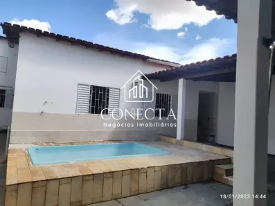 Casa com 3 Quartos à venda, 240m² no Custódio Pereira, Uberlândia