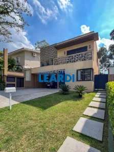 Casa de Condomínio com 4 Quartos para alugar, 264m² no Alphaville, Santana de Parnaíba