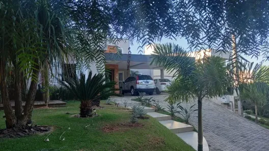 Casa de Condomínio com 3 Quartos à venda, 220m² no Chácaras Silvania, Valinhos