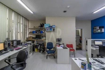 Prédio Comercial à venda, 316m² no Carlos Prates, Belo Horizonte
