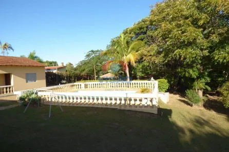Fazenda/Sítio com 3 Quartos à venda, 194m² no Chácara Alvorada, Indaiatuba