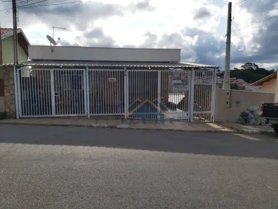 Casa com 4 Quartos à venda, 245m² no Centro, Vinhedo