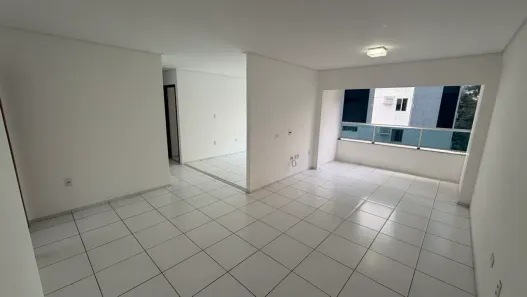 Apartamento com 4 Quartos para alugar, 113m² no Boa Vista, Recife