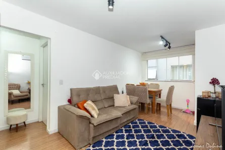 Apartamento com 2 Quartos à venda, 52m² no Independência, Porto Alegre