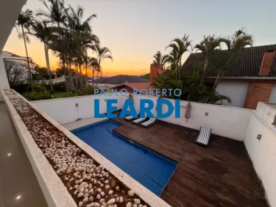 Casa de Condomínio com 4 Quartos para alugar, 348m² no Alphaville, Santana de Parnaíba