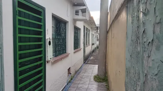 Casa com 2 Quartos para alugar, 70m² no Centro, Manaus