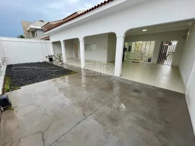 Imóvel Comercial com 5 Quartos à venda, 243m² no Jardim Itália, Cuiabá