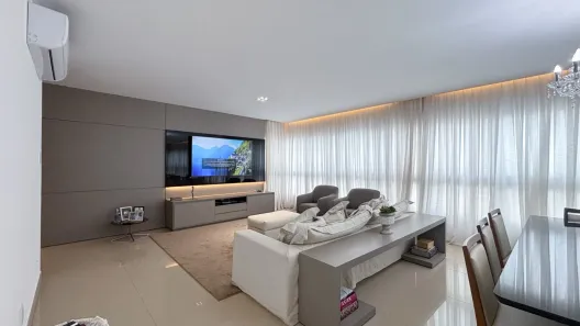 Apartamento com 3 Quartos para alugar, 185m² no Morada da Colina, Uberlândia