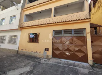 Casa com 3 Quartos para alugar, 80m² no Santa Luzia, Juiz de Fora